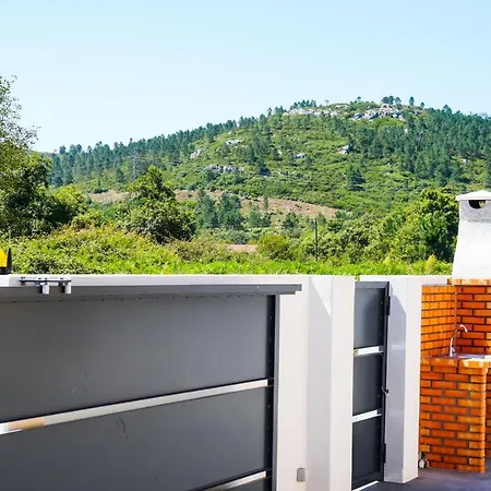 Aldeamento Turístico Casa Da Avó Bouceiros
